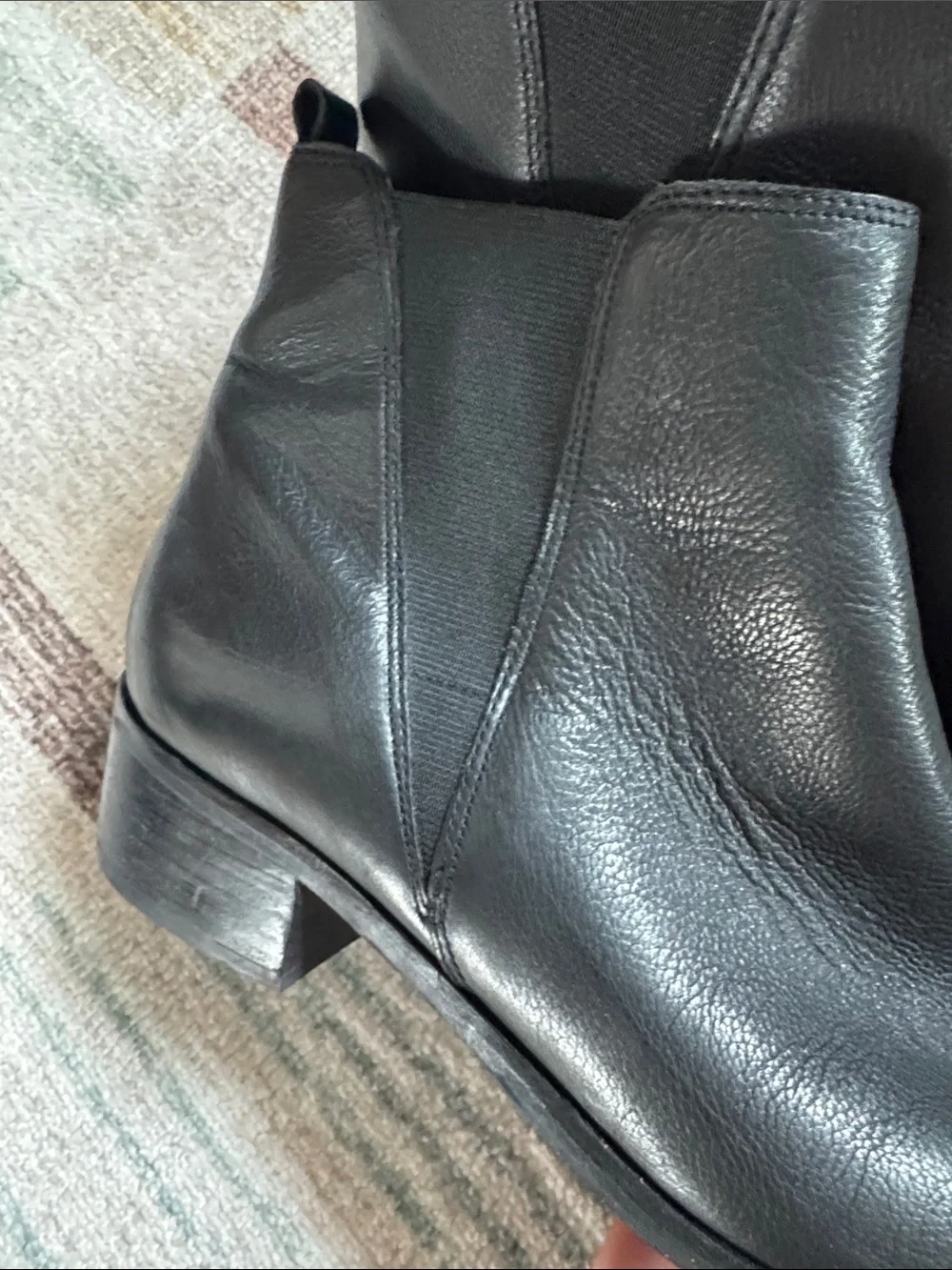 Marc Fisher Yale Black Pointed-Toe Leather Ankle Booties 9.5
